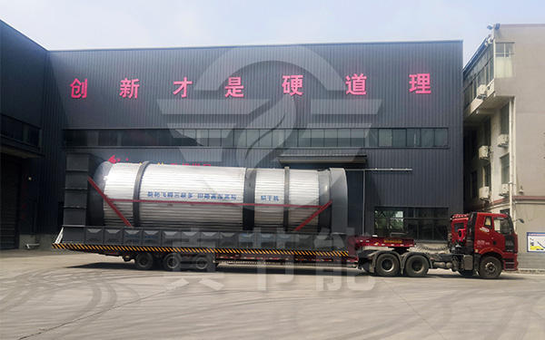 電鍍污泥干燥機(jī)運(yùn)輸現(xiàn)場